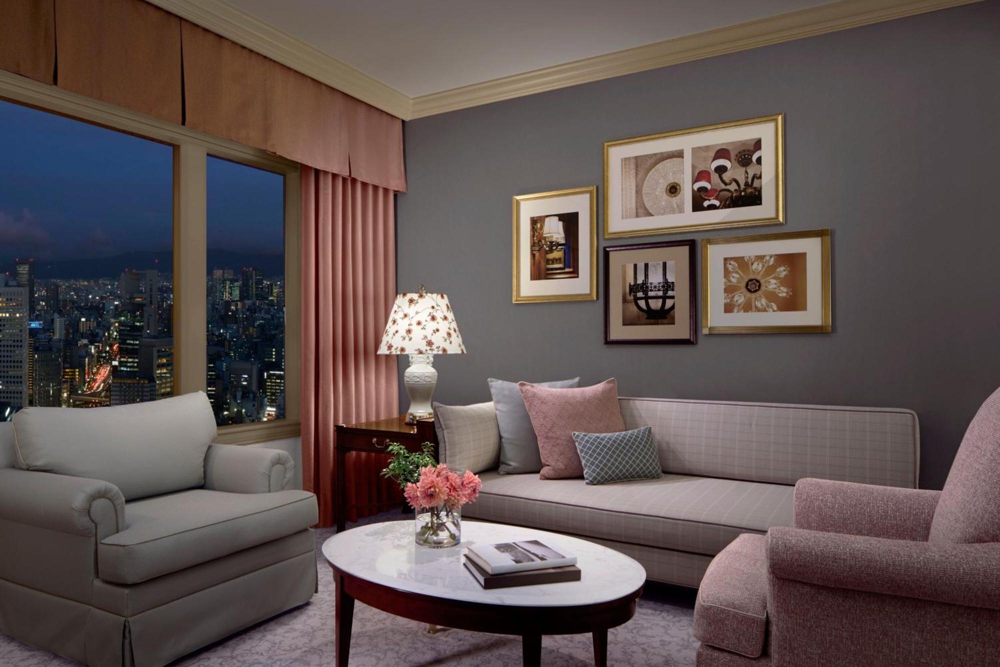 The Ritz-Carlton Osaka Hotell Exteriör bild