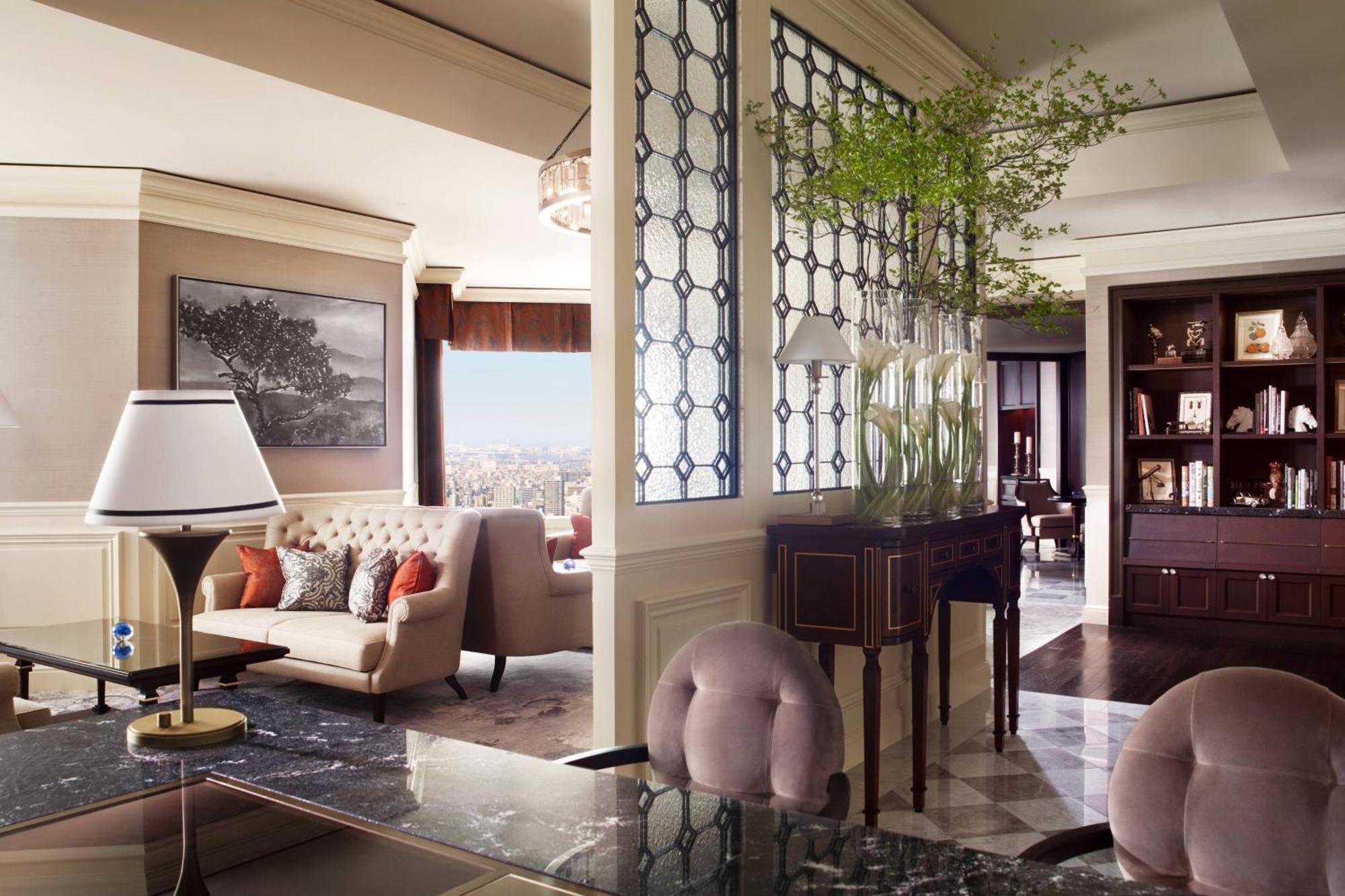 The Ritz-Carlton Osaka Hotell Exteriör bild